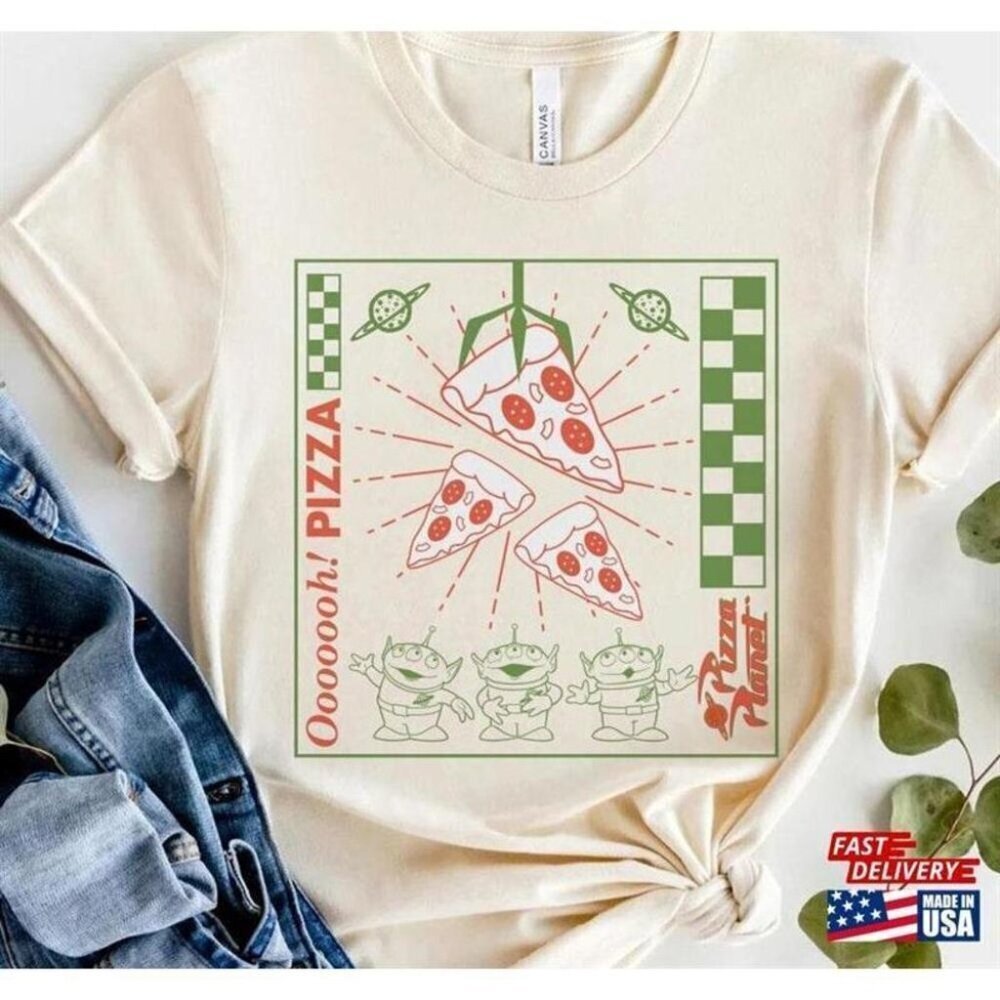 Toy Story Pizza Planet Disneyland 2023 Retro Unisex T-Shirt .